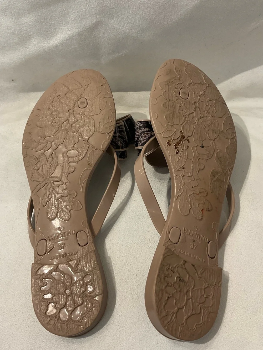 Valentino Flats